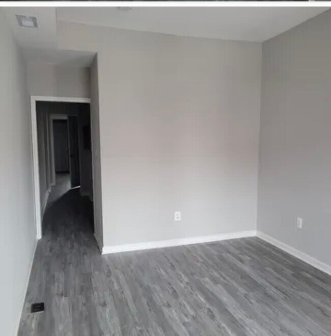 Foto del edificio - 3420 Belair Rd