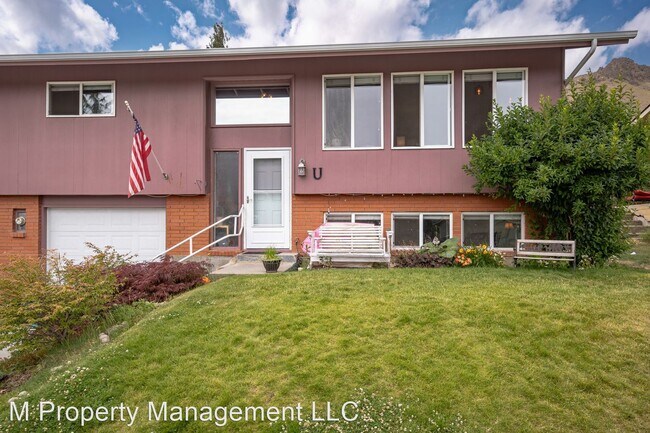 Foto del edificio - 3 br, 1.5 bath House - 1100 Vista Place #U