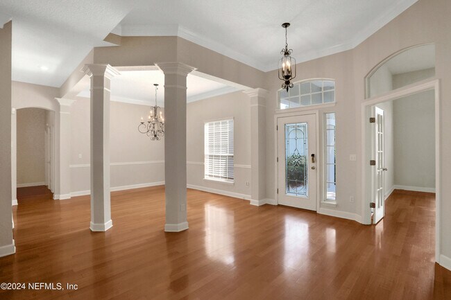 Foto del edificio - 1513 Hackberry Ct