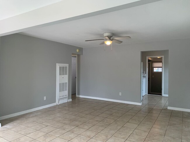 Building Photo - Modest 3BR/2BA home in Northeast Gulfport