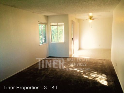 Building Photo - 7040 Zeeland Dr