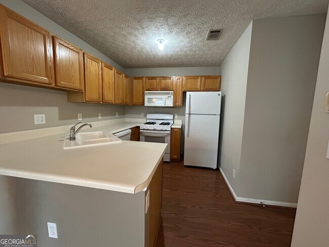 Building Photo - 3762 Avensong Village Cir