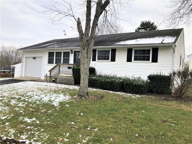 Building Photo - Single Family Home at 421 Carol Dr , Richmond