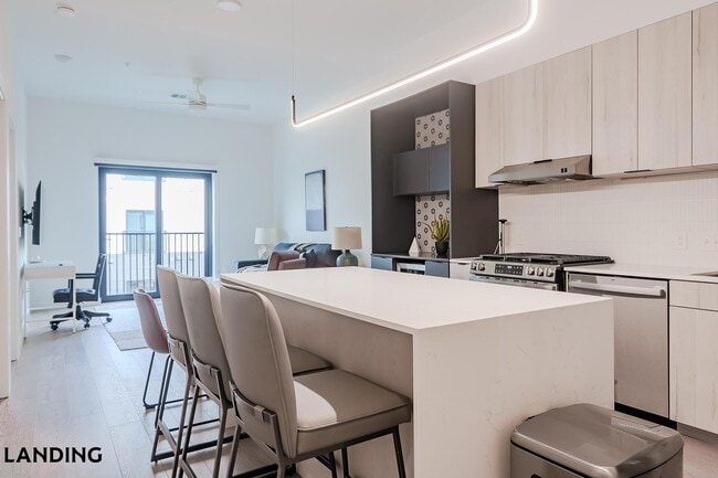 Foto del edificio - 2623 Keene St