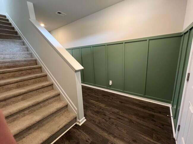 Foto del edificio - 6120 Beadlow St