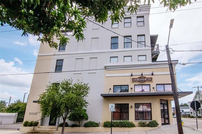 Foto del edificio - 1621 E 4th Ave