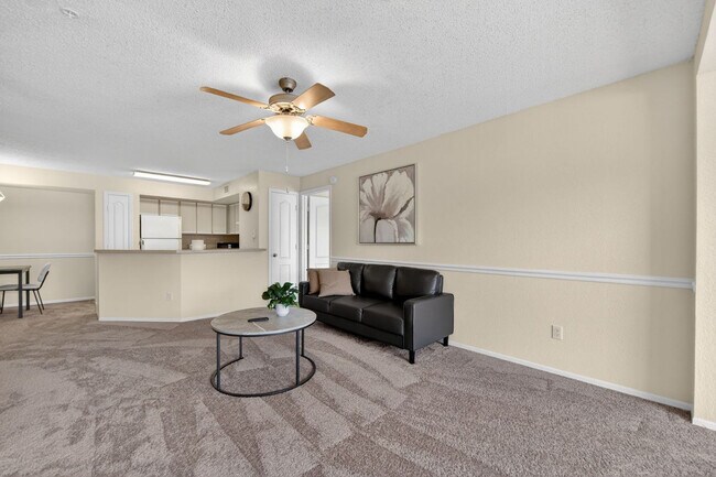 Foto del edificio - 755 Sybilwood Cir