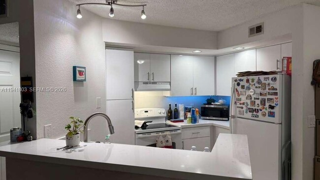 Foto del edificio - 643 Vista Isles Dr