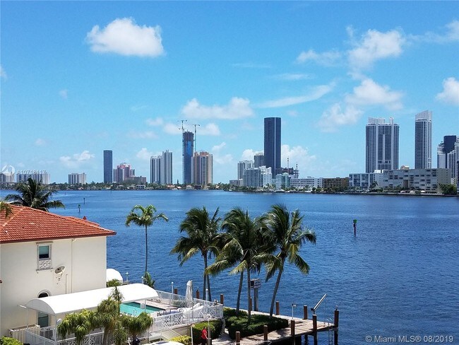 Foto del edificio - EDEN POINT NORTH CONDO
