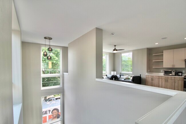 Foto del edificio - 1815 N Arlington Pl
