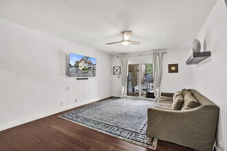 Building Photo - 101 E McNab Rd