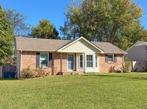 Building Photo - 347 Erie Dr