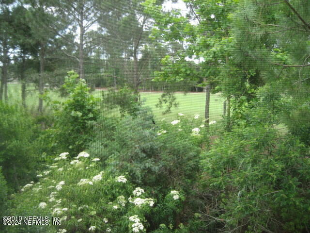 Primary Photo - 1800 The Greens Way
