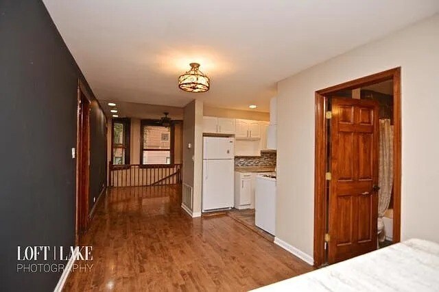 Foto del edificio - 2654 W Schubert Ave