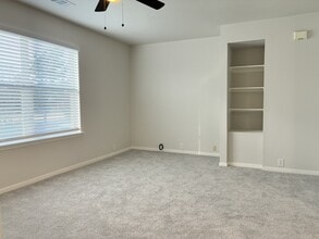 Building Photo - 10331 Marble Crest Dr