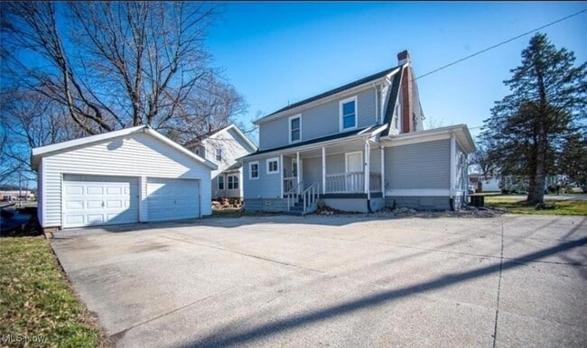 Building Photo - 2753 Canfield Rd