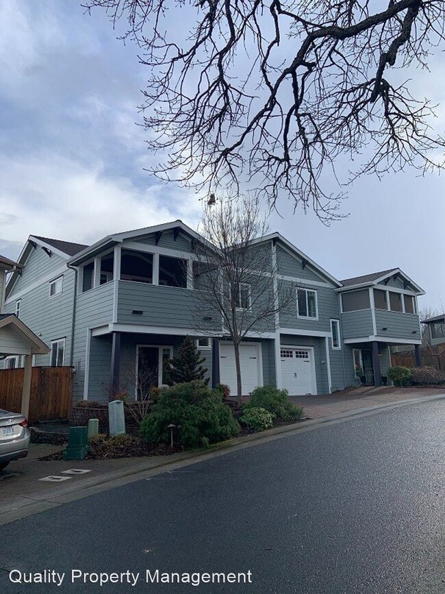 Foto del edificio - 4 br, 3 bath House - 120 McCully Lane