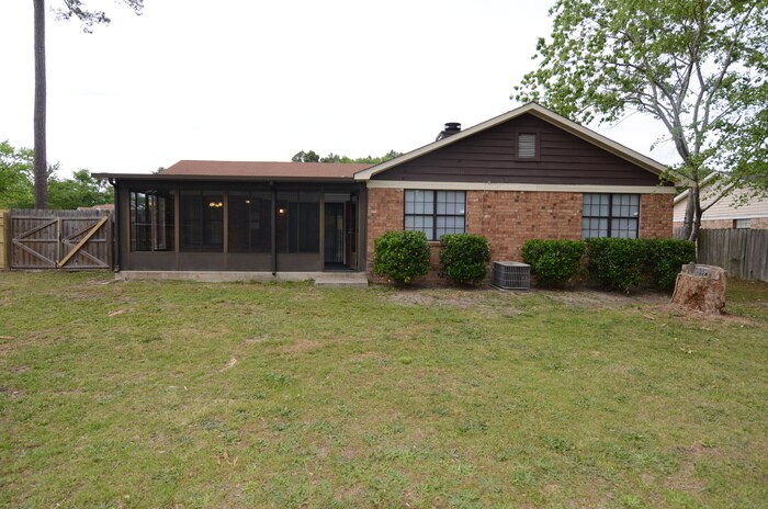 Building Photo - Beautiful 3 Bedroom for Rent