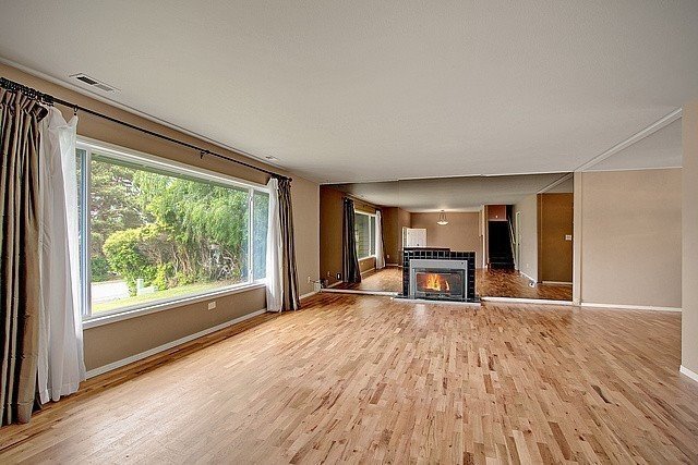Building Photo - 4809 Glenhaven Dr
