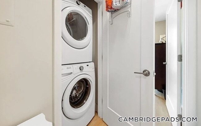 Foto del edificio - 1975 Massachusetts Ave