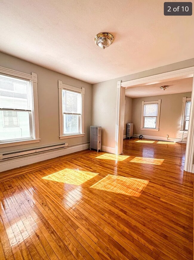 Unit 2 - Living Space - 19 Maple Tree Ln