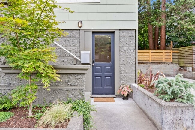 Foto del edificio - 1Bd/1Ba Seattle Duplex
