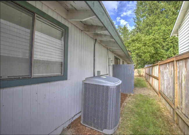 Foto del edificio - 32902 33rd Ave SW