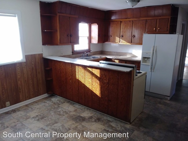 Building Photo - 3 br, 1 bath House - 3447 Old Lexington Rd