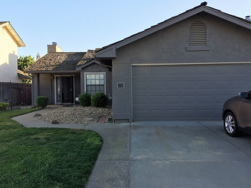 Primary Photo - 1712 Amber Leaf Way