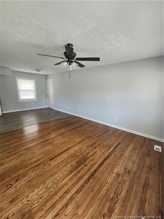 Building Photo - 5412 Docia Cir