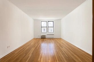 Building Photo - 488 Ocean Pkwy