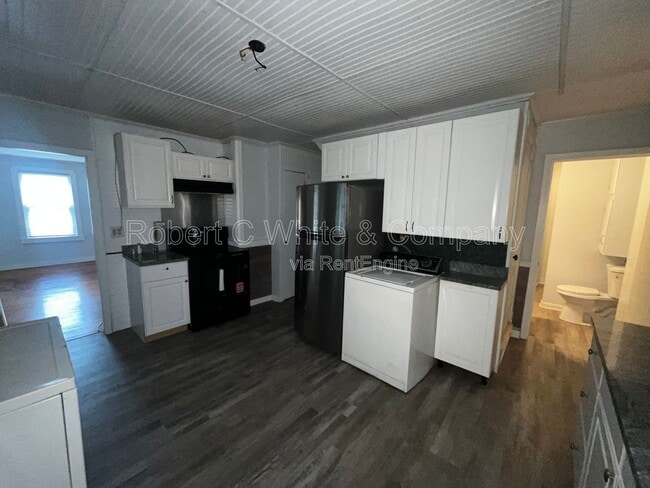 Foto del edificio - 98 N Grand St