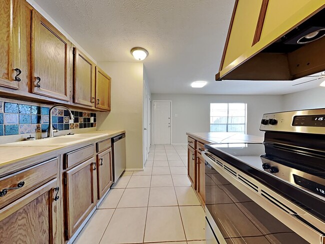 Building Photo - 5409 Strickland Cir