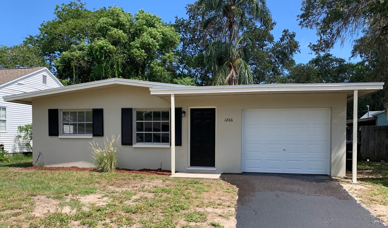 1266 Woodlawn Terrace, Clearwater, FL 33755 House Rental in