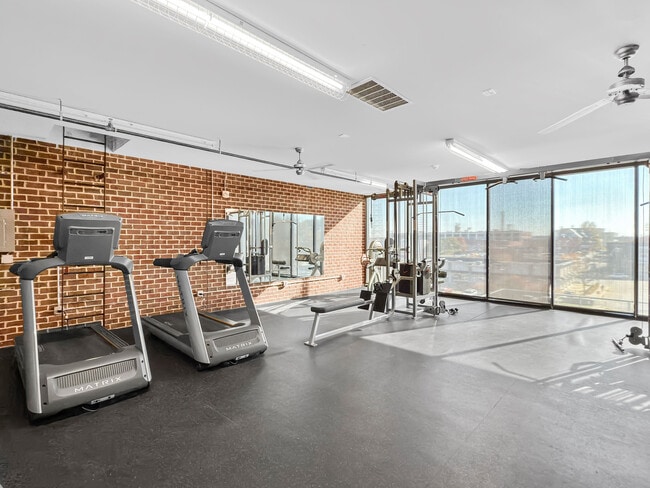Gimnasio - Ingersoll Square Lofts