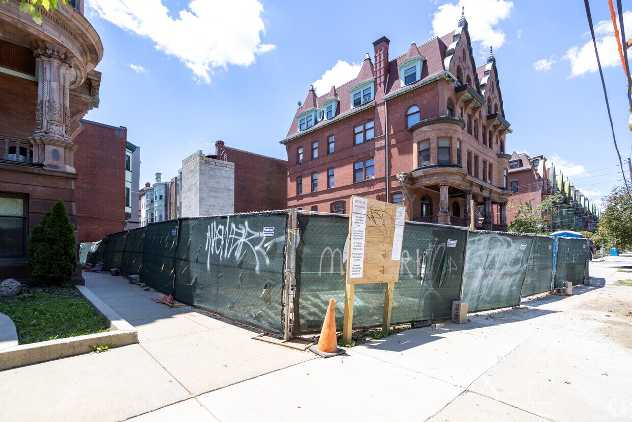 Foto de la construcción - 4146-4148 Parkside Ave