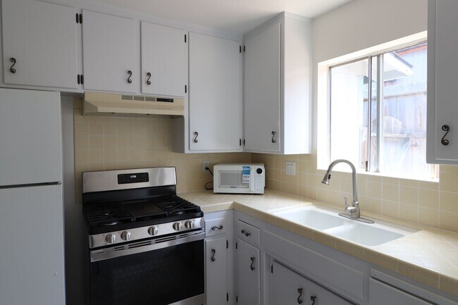 Building Photo - Los Osos Home for Rent