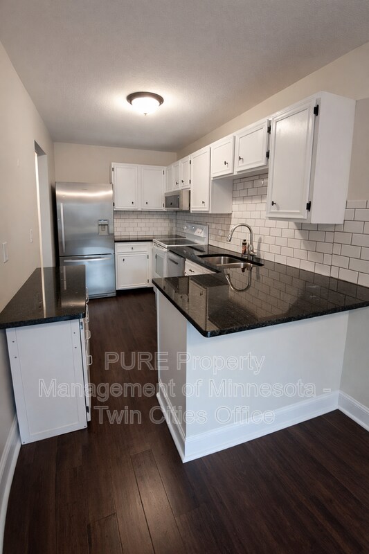 Foto del edificio - 1684 Hickory Ln