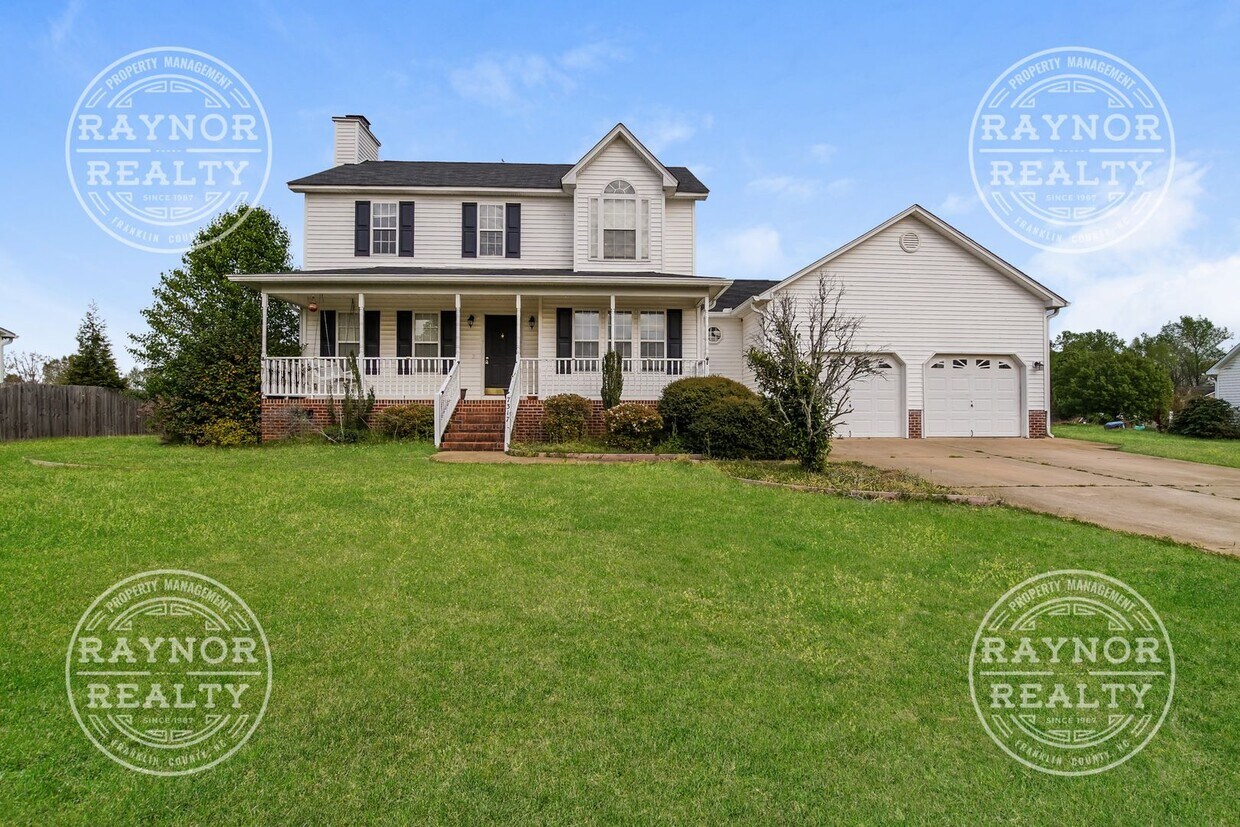 Primary Photo - Great Home in Willow Spring!