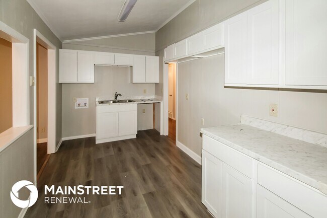 Building Photo - 2887 Landview Cove