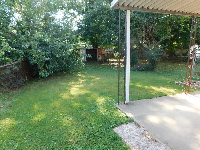 Foto del edificio - 2 bedroom Townhome!