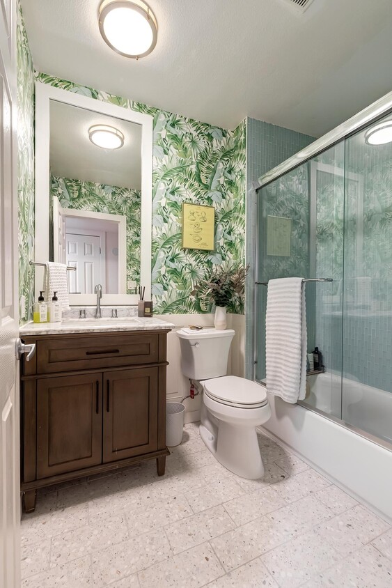 Photo - 141 S Clark Dr (West Hollywood, CA)