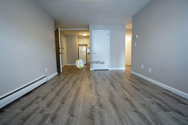 Photo - 39 Shepard St Apartment