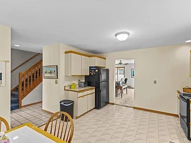 Foto del edificio - 48 Thayer Bay Cir