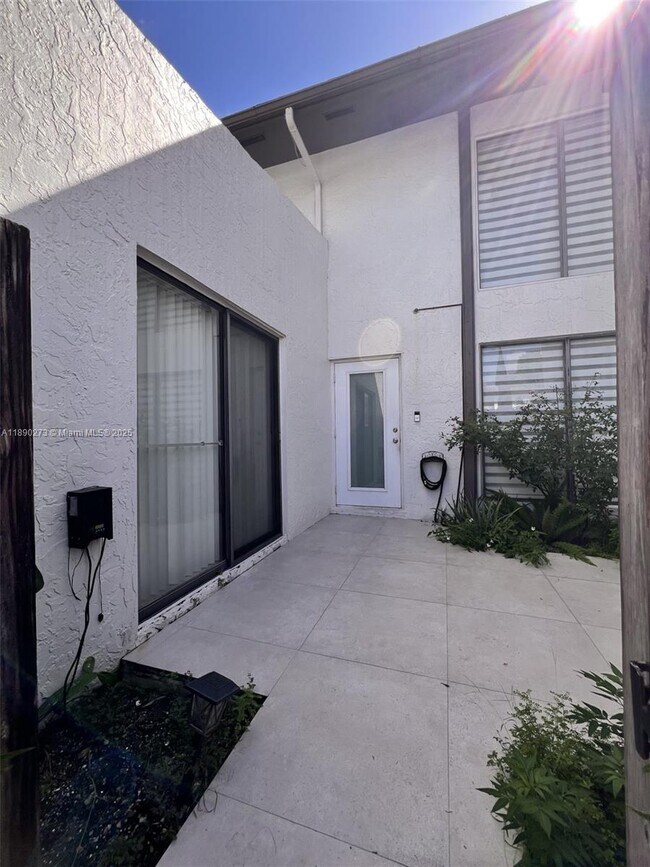 Foto del edificio - 11394 SW 65th St
