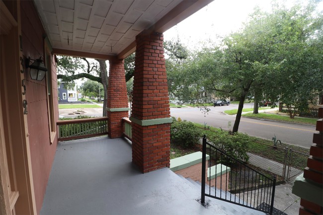 Foto del edificio - 1352 N Liberty St