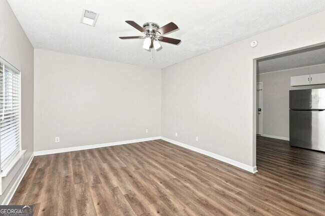 Foto del edificio - 8788 E Bourne Dr