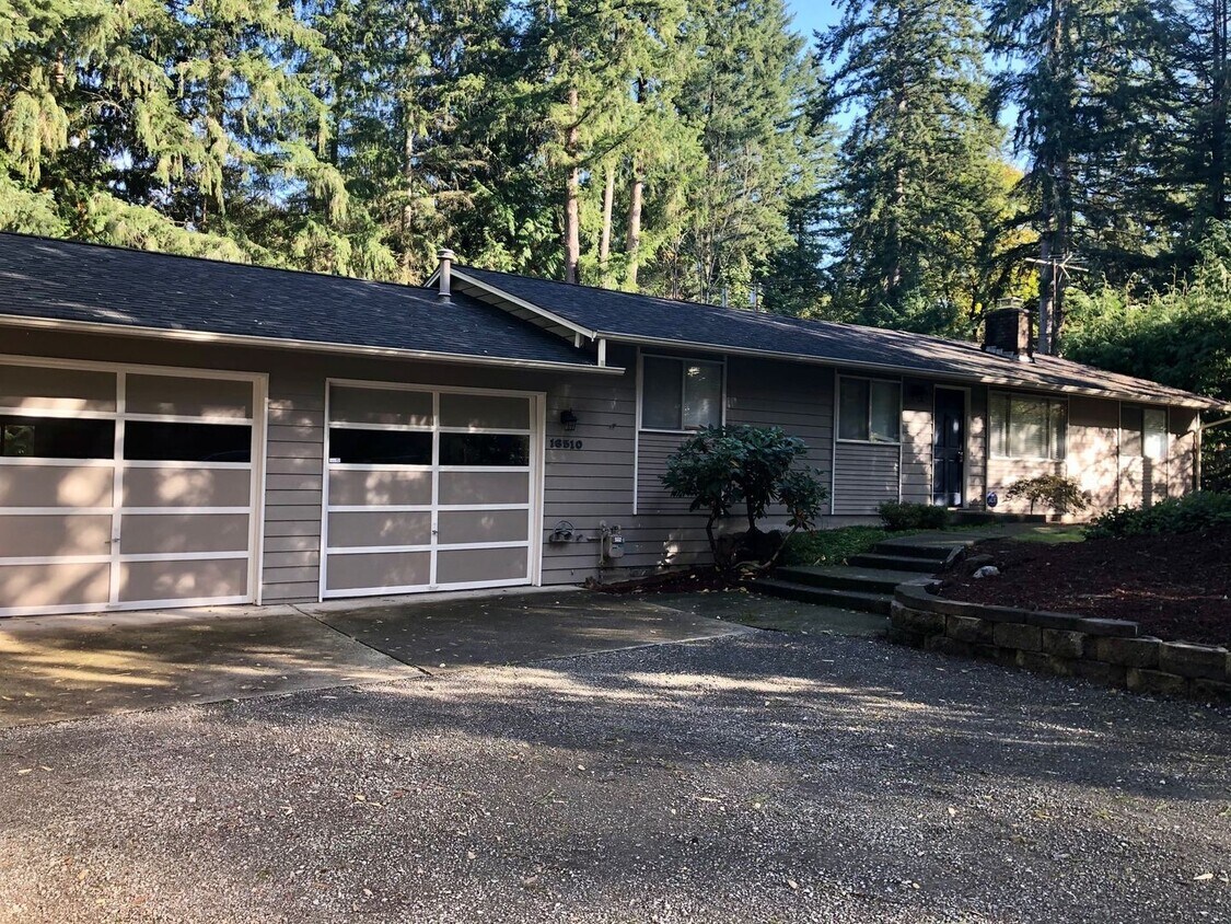 Charming 3 Bedroom in Cottage Lake - Charming 3 Bedroom in Cottage Lake