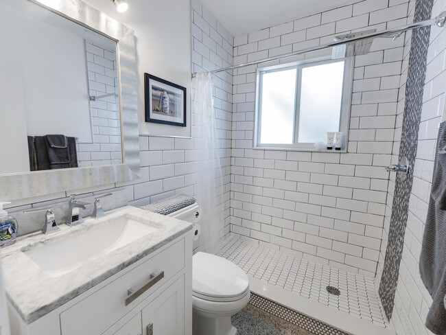 Foto del edificio - 1258 Beach Rd