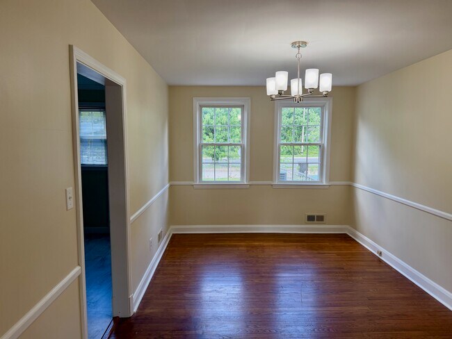 Foto del edificio - 1644 Thetford Rd